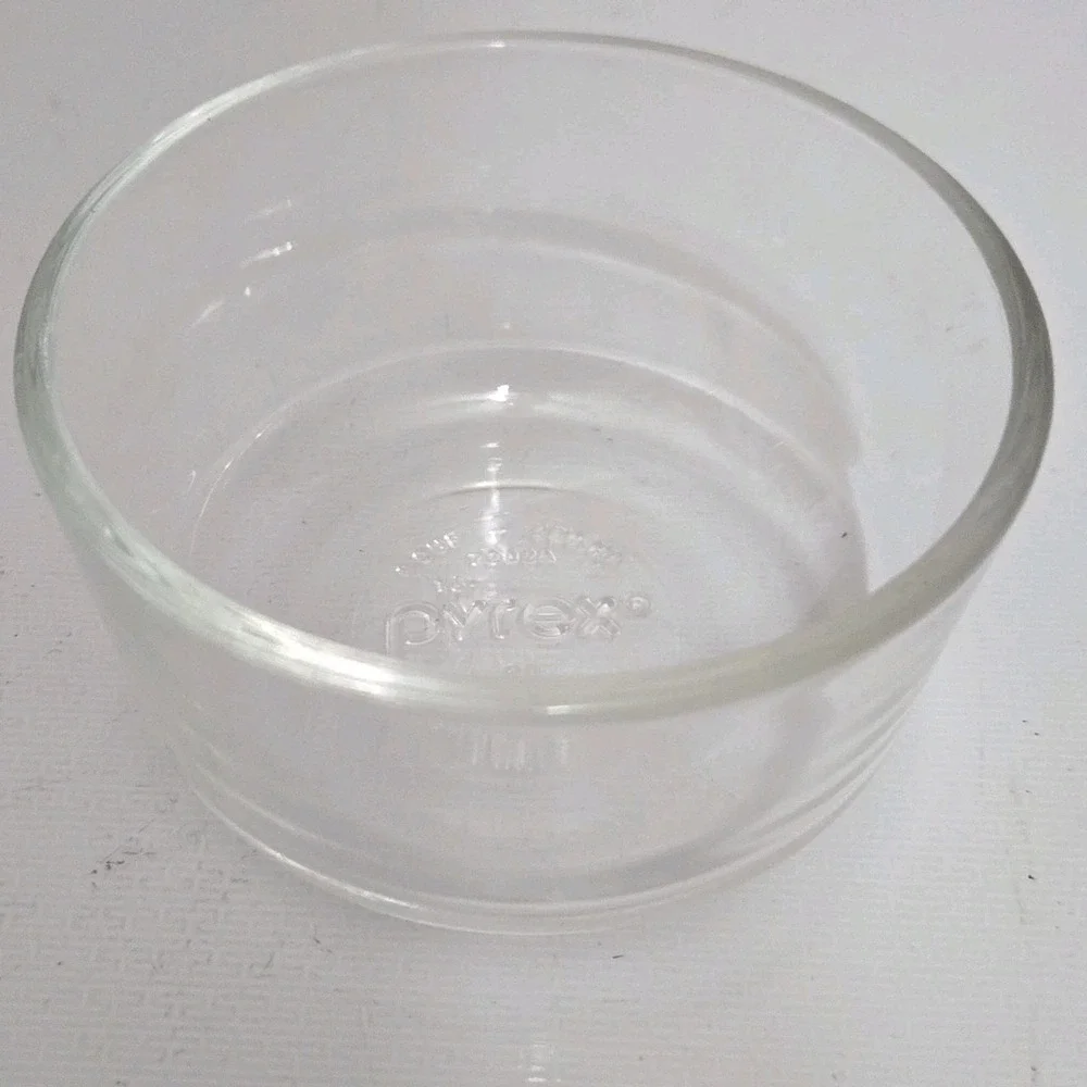 Pyrex 7202 1 Cup Glass Bowl Clear Round Made In USA Oven Safe Microwave Dish